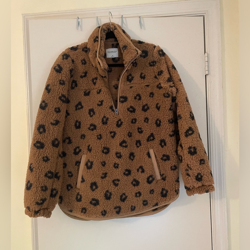 Like New - Abercrombie & Fitch Leopard Sherpa Quarter Zip Pullover-Oversized Fit